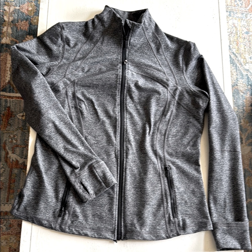 Define jacket from Lululemon size 18.  Gray heather color.